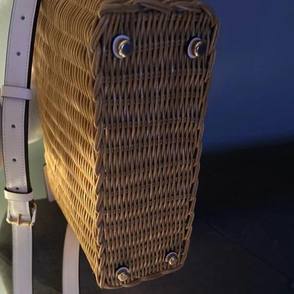 Coach Tan and White Woven Handbag - Picture 5 of 5